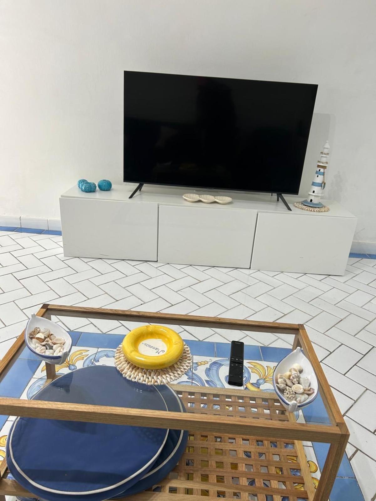 Nana Casa Vacanza Villa กาปรี ภายนอก รูปภาพ